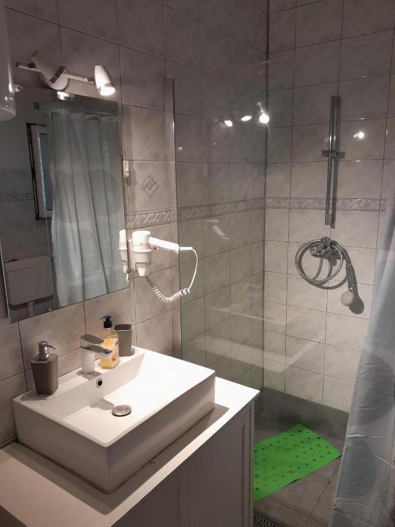 Apartmani Ira Vir Chambre photo