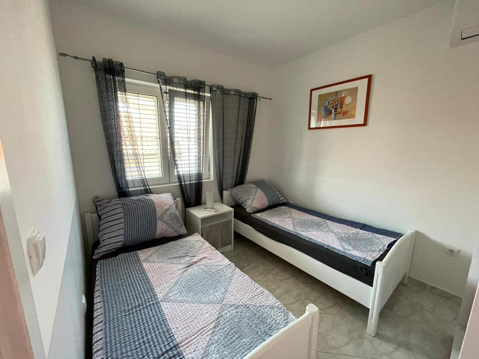 Apartmani Ira Vir Chambre photo